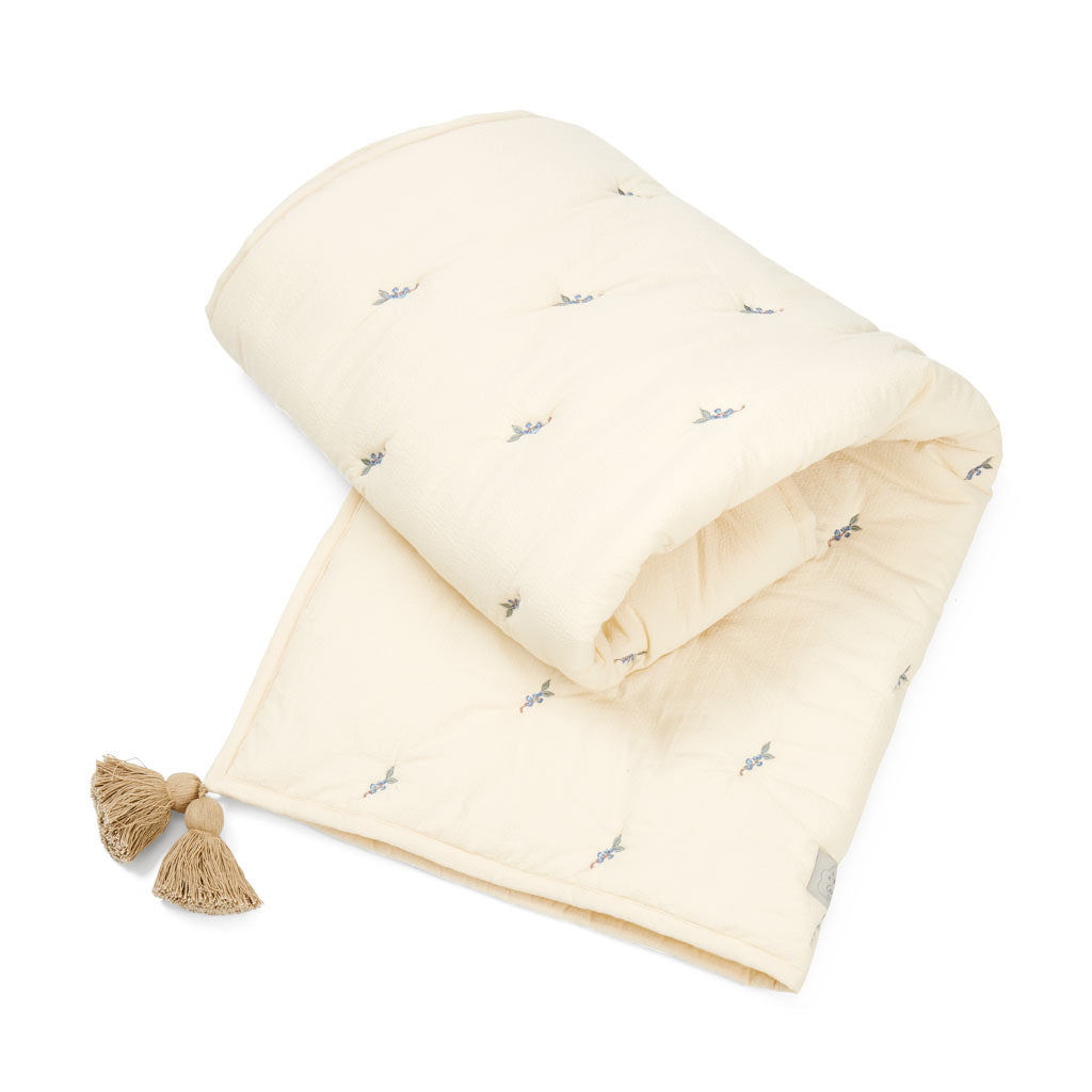 Broderet tæppe til børn - OCS - Blueberries