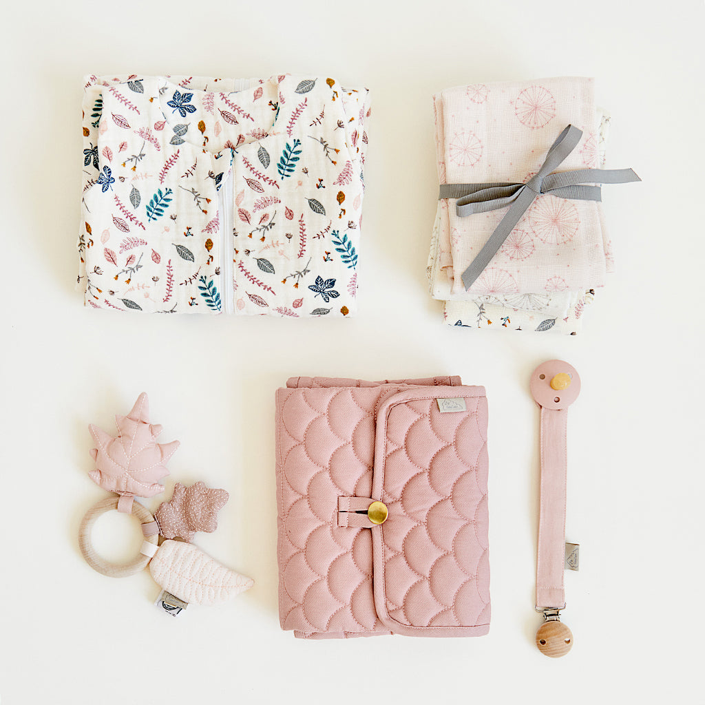 Muslin Sleeping Bag 0-6 Months - GOTS Pressed Leaves Rose