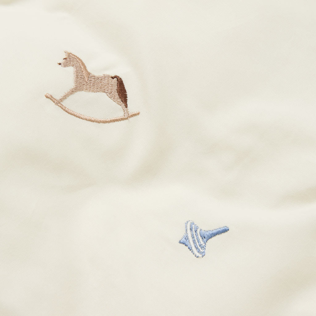 Broderet Sengetøj, Baby, 70x100cm - GOTS - Vintage Toys