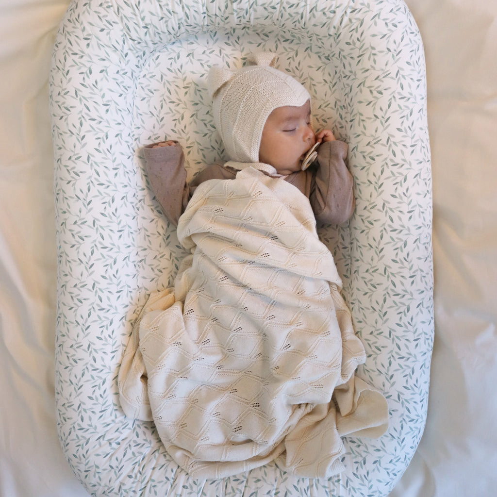 Baby Nest - OCS - Green Leaves