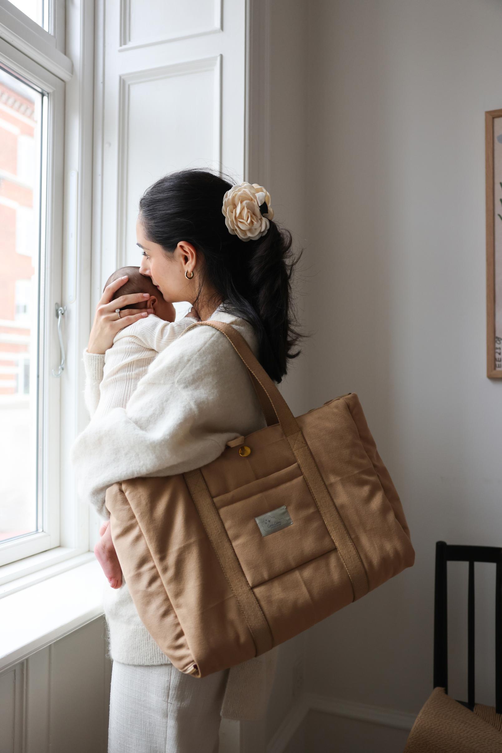 Foldable Changing Bag - OCS - Latte